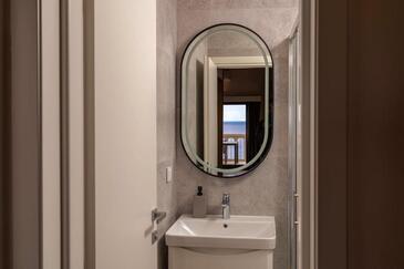 Apartment with terrace Dubrovnik, South Dalmatia