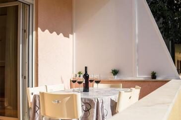 Dvosobni apartma Marina, Trogir (A-25135-a(