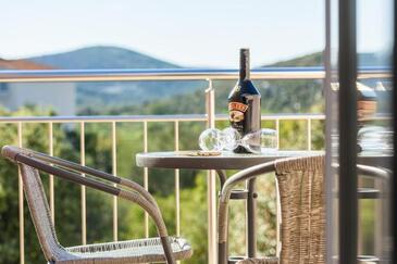 Apartmaji s parkingom Marina, Trogir - 25135