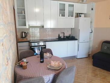 Апартаменты у моря Постира - Postira (Брач - Brač) - 25147