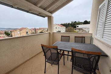 Apartmanok parkolóhellyel Vodice - 25148 Adriatic.hr