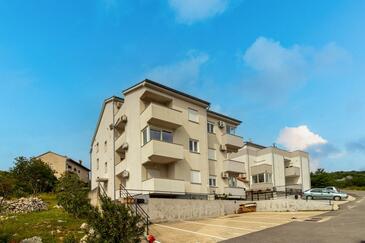 Apartamenty Z Parkingiem Novi Vinodolski - 25152 - Novi Vinodolski