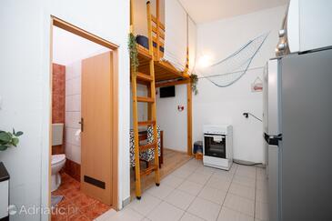 Apartmani s parkingom Vir - 25155