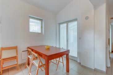 Appartementen aan zee Nerezine, Losinj - 2516