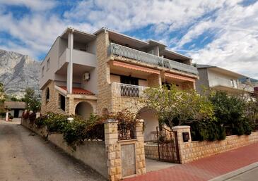 Apartments with parking space Makarska - 25161 Adriatic.hr