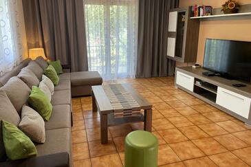 Ferienwohnungen mit Pool für Familien Novigrad - 25170