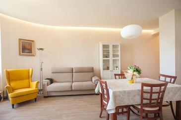 Apartmaji ob morju Split - 25176