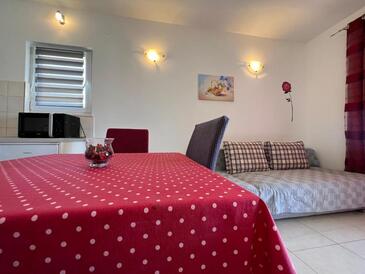 Апартаменты с парковкой Свети Филип и Яков - Sveti Filip i Jakov (Биоград - Biograd) - 25177