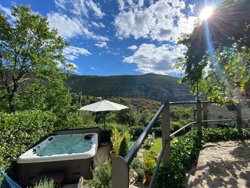 Holiday home with hot tub Svinišće, Omiš - 25178 Adriatic.hr