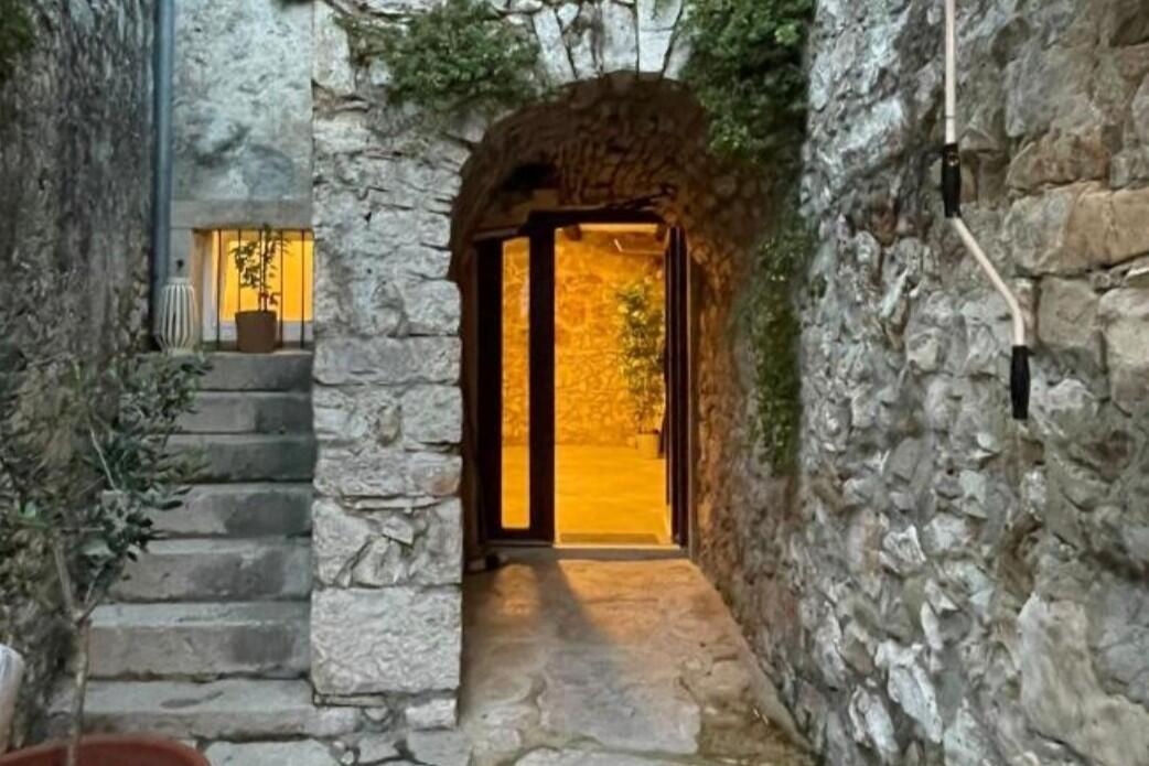 Casa Sukošan, Dalmazia Settentrionale