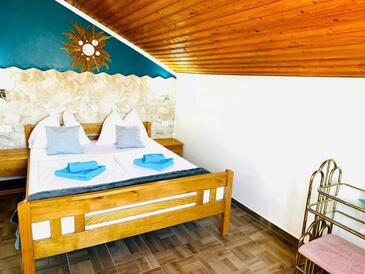 Apartmani s parkingom Srima - Vodice, Vodice - 25188