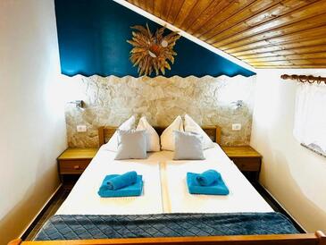 Apartmani s parkingom Srima - Vodice, Vodice - 25188