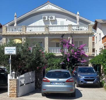 Apartamentos con parking Srima - Vodice - 25188 Adriatic.hr