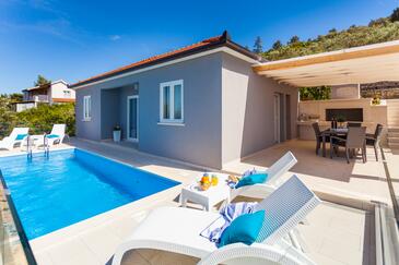 Seaside house with a swimming pool Cove Bristva, Korčula - 25192 Adriatic.hr