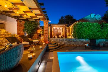 Hiša ob morju z bazenom Posedarje (Novigrad) - 25193 Adriatic.hr