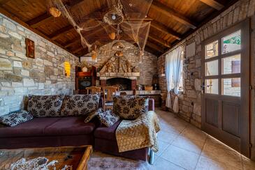 Дом у моря с бассейном Поседарье - Posedarje (Новиград - Novigrad) - 25193