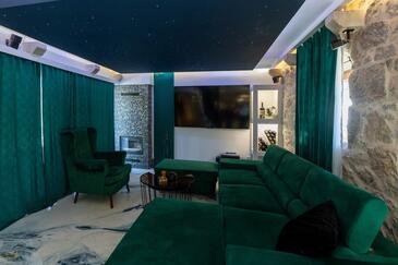 Dom s bazénom pre rodinu Biokovo, Makarská - Makarska - 25194