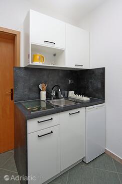 Apartamenty z parkingiem Dramalj, Crikvenica - 25195