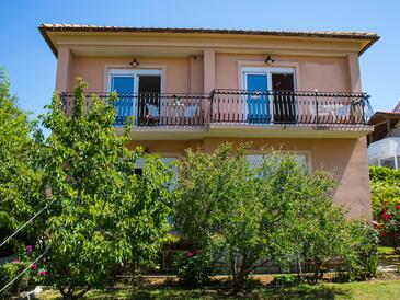 Апартаменти з паркуванням Баньол - Banjol, Раб - Rab - 25199 Adriatic.hr