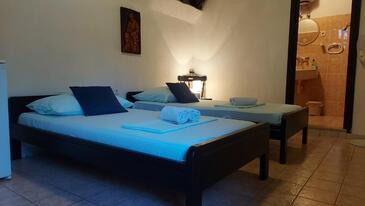 Izby s bazénom Selca, Brač - 25202