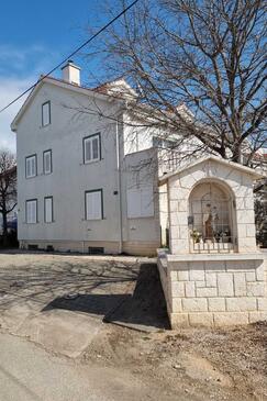 Apartment with terrace Srima - Vodice, North Dalmatia