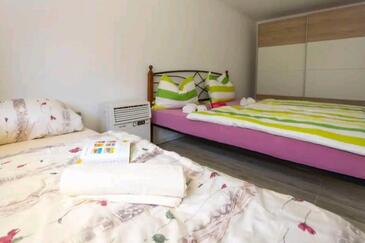 Lägenheter med parkering Rastovac, Zagora - 25213