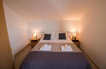 Appartementen aan zee met zwembad Medici, Omis - 25214