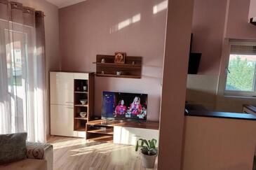 Апартаменти з паркуванням Медулін - Medulin - 25220