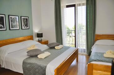 Soba Sveti Petar, Biograd (S-25221-c(