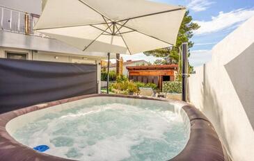 Ferienwohnungen mit Parkplatz Dramalj, Crikvenica - 25226