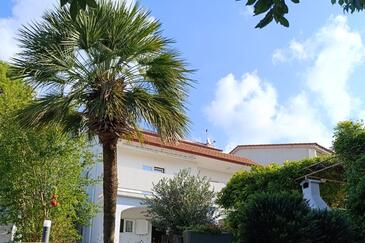 Appartamenti con parcheggio Palit, Arbe - Rab - 25235 Adriatic.hr