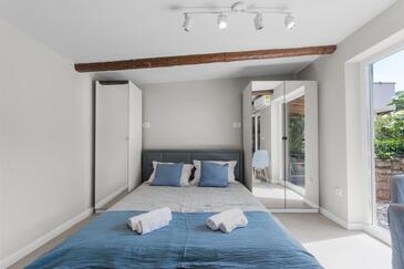 Апартаменти для сім'ї з басейном Новіград - Novigrad - 25236