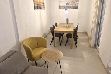 Apartamenty z parkingiem Risika, Krk - 25237