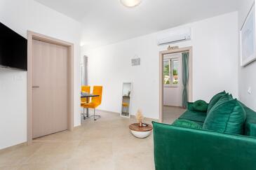 Apartmány s parkoviskom Baška, Krk - 25249