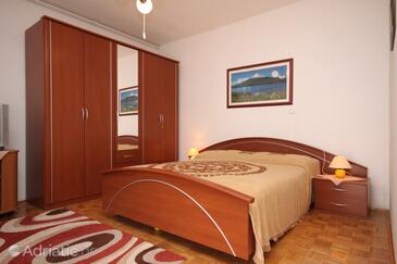 Апартаменти з паркуванням Умаг - Umag - 2525