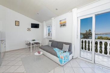 Ferienwohnungen mit Parkplatz Okrug Gornji, Ciovo - 25259