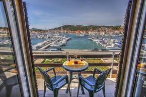 Two bedroom apartment Jezera (Murter) (A-25262-c(
