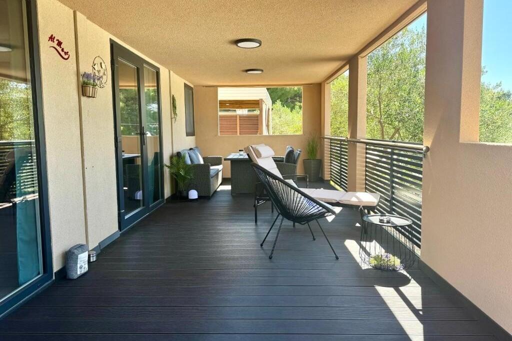 Kétszobás apartman Murter (A-25263-a)