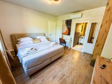 Familiehuis met zwembad Drnis, Zagora - 25275