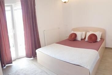 Apartmány s parkoviskom Vodice - 25282