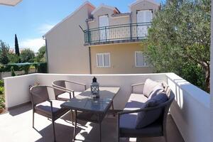 Dvojizbový apartmán Vodice (A-25282-b(