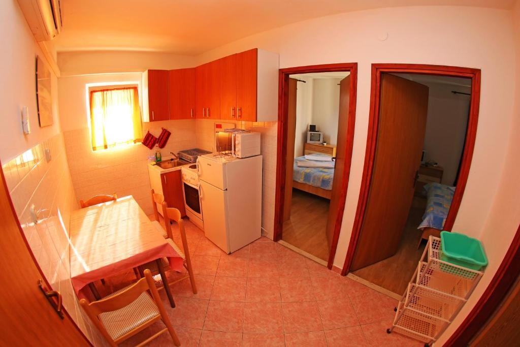 Kétszobás apartman Hvar (A-25301-b)