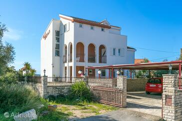 Apartments by the sea Trogir - 25303 Adriatic.hr