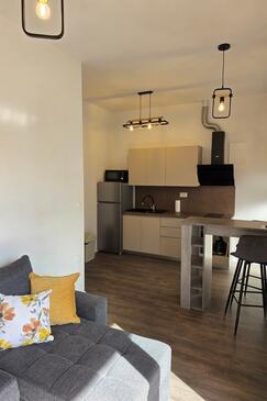 Apartmány s parkovištěm Trogir - 25305