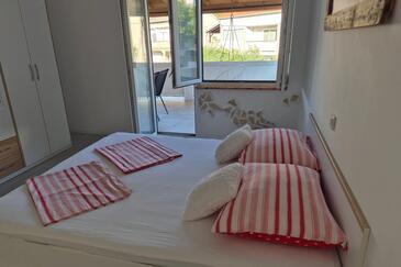 Apartmány pri mori Supetarska Draga - Donja, Rab - 25308