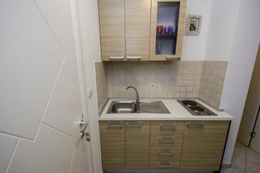 Apartments by the sea Palit, Rab - 25309