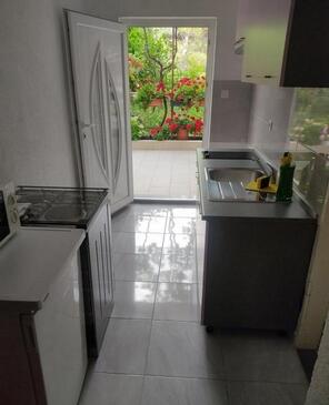 Appartamenti accanto al mare Zivogosce - Blato (Macarsca - Makarska) - 25312