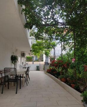 Appartamenti accanto al mare Zivogosce - Blato (Macarsca - Makarska) - 25312