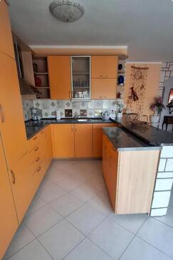 Appartementen met parkeerplaats Pirovac, Sibenik - 25316