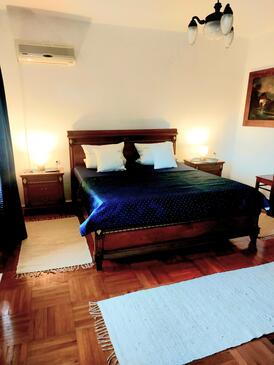 Holiday house with a swimming pool Bribir, Novi Vinodolski - 25321